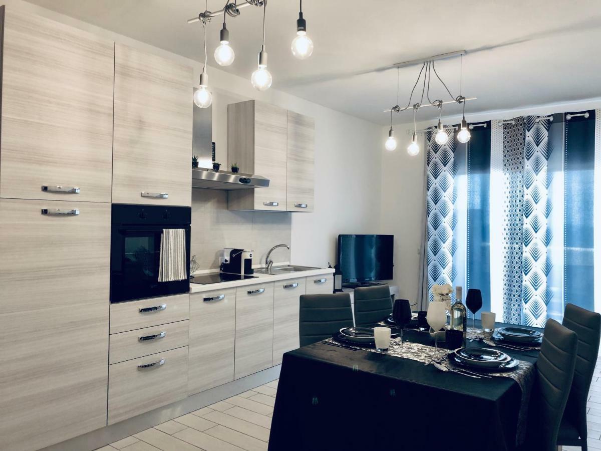 Il Tramonto Luxury House Daire Valledoria  Dış mekan fotoğraf